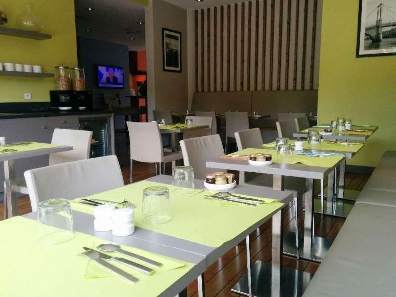 Aparthotel Adonis Dock Ouest Lyon