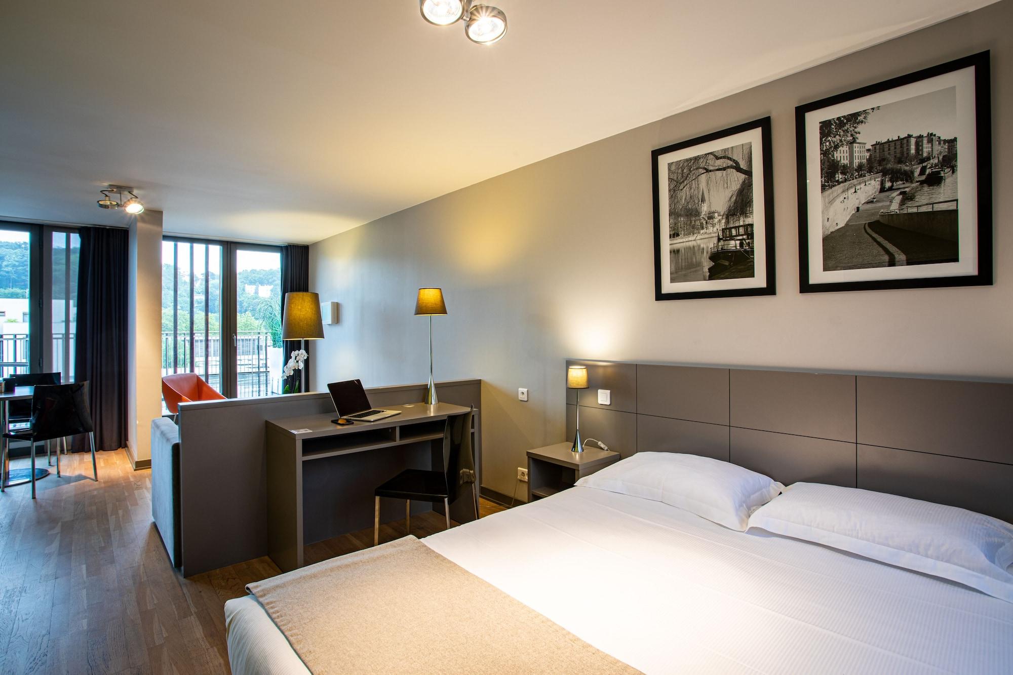 Adonis Dock Ouest Lyon